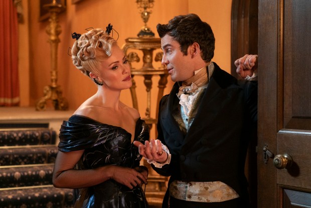 Bridgerton. (L to R) Hannah New as Lady Tilley Arnold, Luke Thompson as Benedict Bridgerton in episode 303 of Bridgerton. Cr. Liam Daniel/Netflix © 2024
